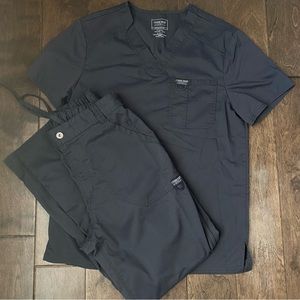 Cherokee pewter gray scrub set size small
